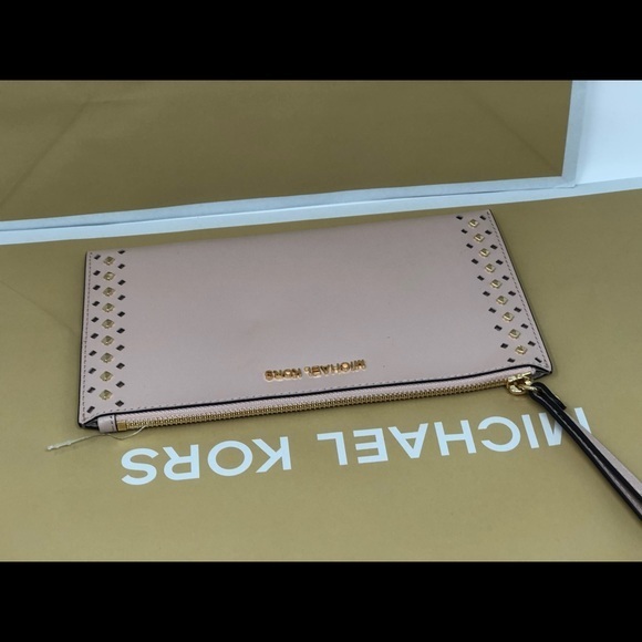 Michael kors jet set travel large studded wristlet - Picture 4 of 8